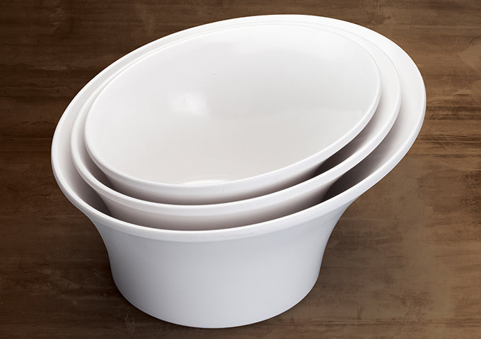 Winco WDM004-203, 8-1/2"Dia Priscila Melamine Angle Bowl, White, 24pcs/case